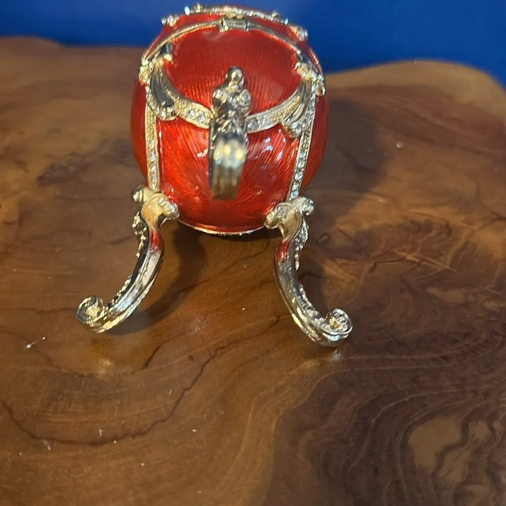 Sorelle Red Decorative Hand Painted Enameled with Gold Accents Trinket Music Box